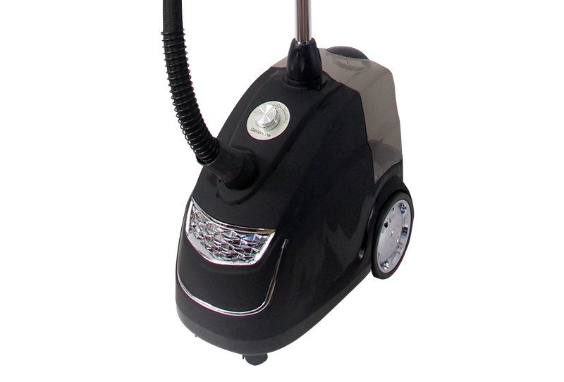 2000W Simplistic Design, Time-Saving and Easy-to-Operate Black Vertical Clothing Steamer