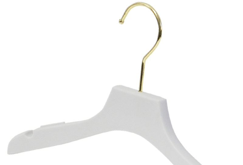 White Simple Anti-slip Practical Plastic Hanger