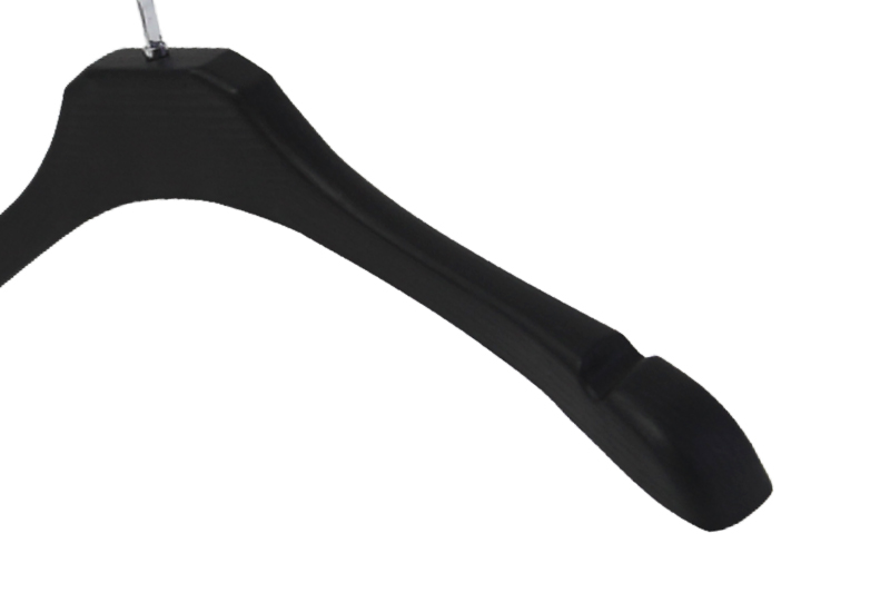 Black Beautiful and Practical Plastic Hanger