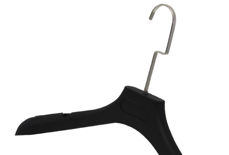 Black Fashionable Metal Hook Plastic Hanger