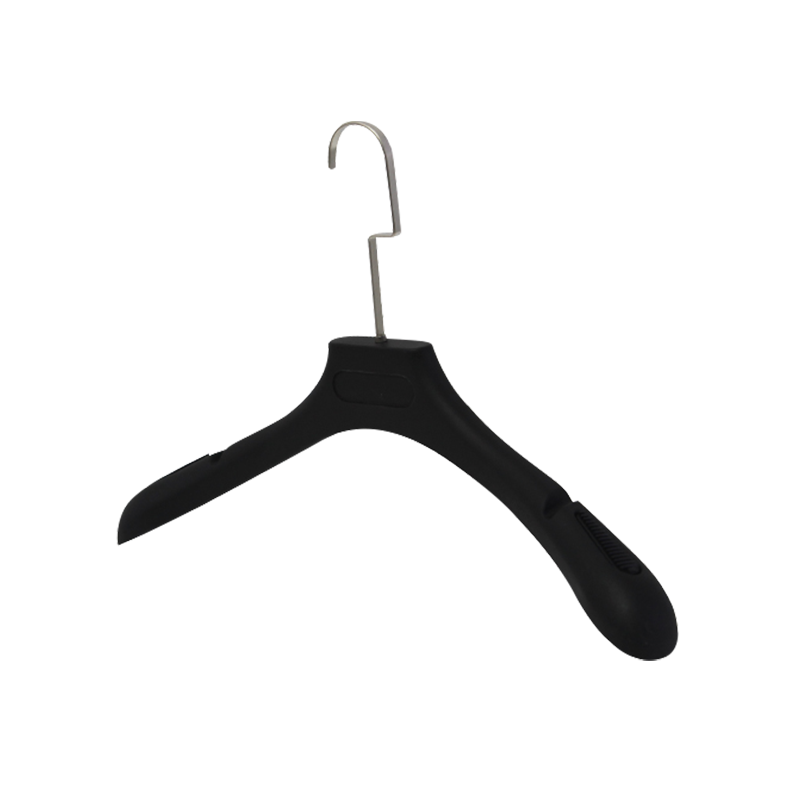 Black Fashionable Metal Hook Plastic Hanger